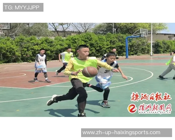 足球与篮球的规则特点及运动方式的全面对比分析