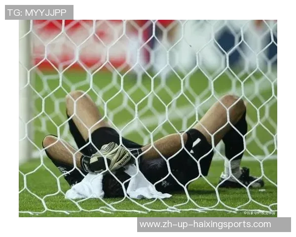 足球场上的遗憾瞬间那些让人心痛的回忆与无奈的照片